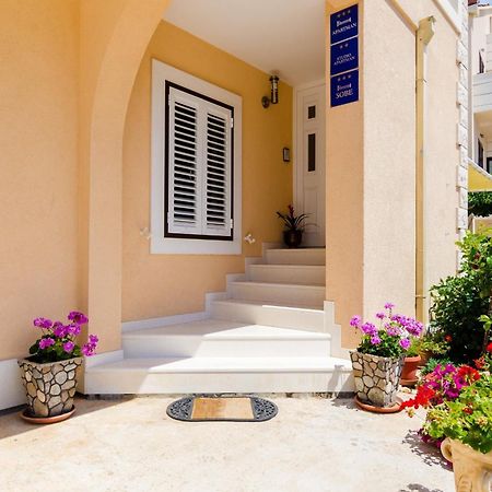 Guesthouse Somnium 챠브타트 외부 사진