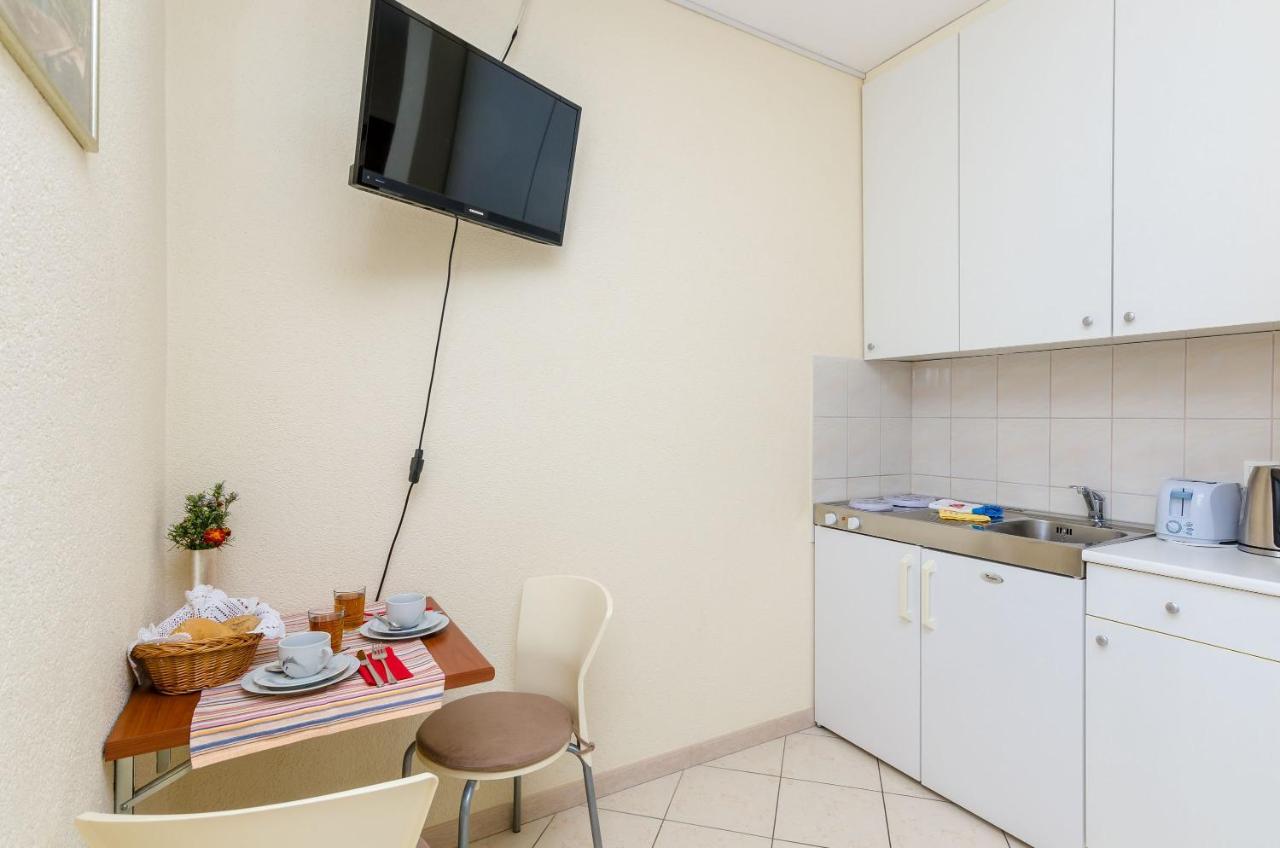 Guesthouse Somnium 챠브타트 외부 사진