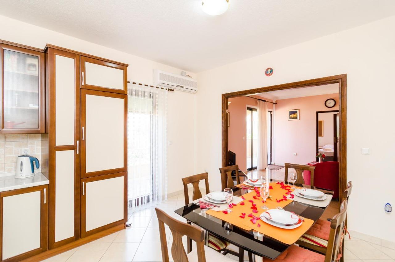 Guesthouse Somnium 챠브타트 외부 사진