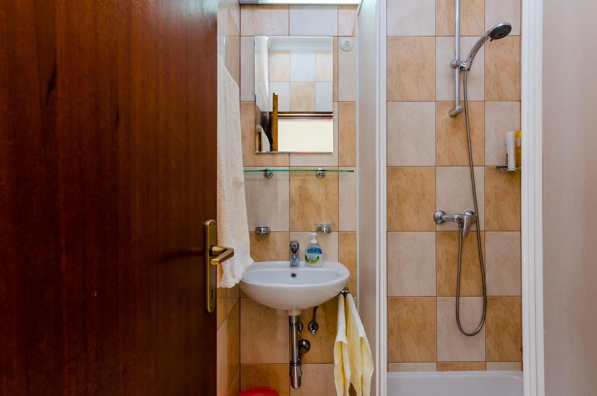 Guesthouse Somnium 챠브타트 객실 사진
